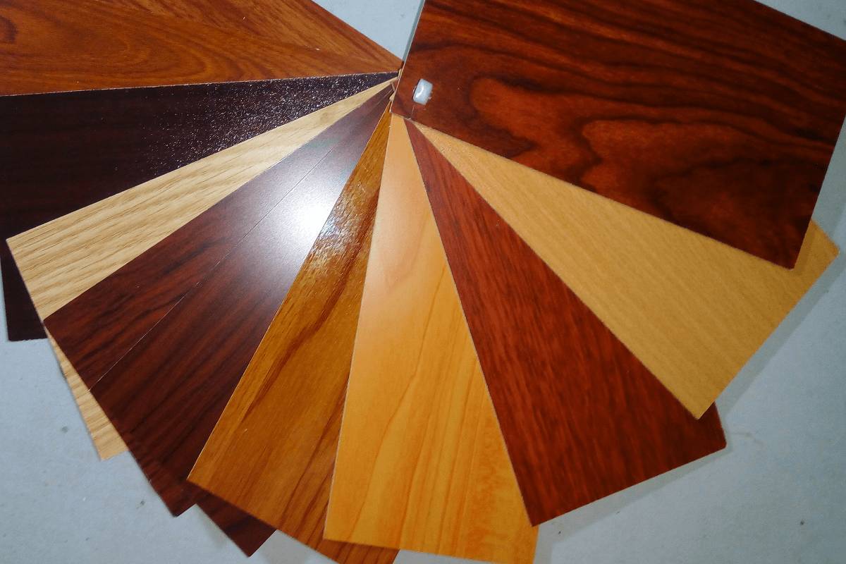 Phân biệt gỗ melamine so với các loại gỗ công nghiệp